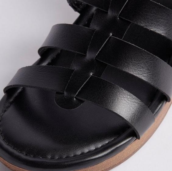 NWT Torrid Fisherman Sandals Heel Block 8.5 Extra wide (fits 9 easily) - Picture 4 of 5